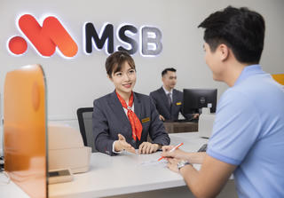 Tín dụng tăng yếu: Vắng bóng khách vay, ngân hàng lo ngay ngáy