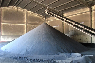 Bình Định: Thoái hết vốn nhà nước tại 2 công ty dược và khoáng sản