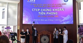 Cổ phiếu giảm sâu, Chứng khoán Tiên Phong tạm hoãn tăng vốn