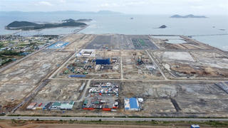 Đường dây 500kV chậm tiến độ: Nhà đầu tư nắm đằng chuôi