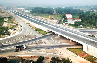 Quảng Ninh: Ba ông lớn 'bắt tay' trúng gói thầu làm đường ven sông gần 940 tỷ đồng