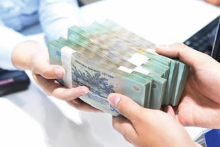 Tín dụng bất ngờ tăng vọt trong tuần cuối tháng 9