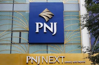 Cổ phiếu khuyến nghị hôm nay 18/9: PLX, PNJ và VNM