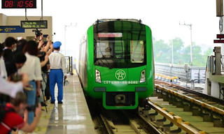 Metro Cát Linh - Hà Đông lãi gấp 6 lần nhờ tiền gửi ngân hàng