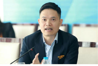 Chuyên gia: ‘Lãi suất tăng khiến định giá cổ phiếu giảm, nhà đầu tư thiên về xu hướng phòng thủ’