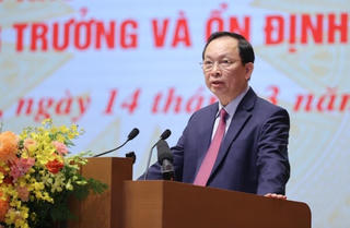 Tín dụng tăng trưởng âm: Khách muốn vay không đủ chuẩn, ngân hàng sợ ôm thêm nợ xấu