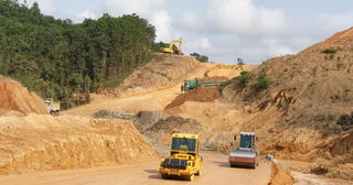 Cao tốc Diễn Châu – Bãi Vọt liên tục chậm tiến độ nhiều hạng mục quan trọng