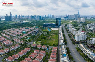 BĐS khó khăn, thu tiền sử dụng đất của TP. HCM chưa bằng 40% năm ngoái