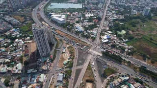 'Bộ đôi' cầu thuộc nút giao đẹp, hiện đại nhất TP. HCM chuẩn bị thông xe