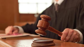 Loạt doanh nghiệp bị phạt vì vi phạm chứng khoán