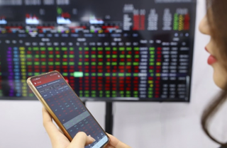 KQKD kém khiến TTCK Việt Nam không được như Mỹ, VN-Index dễ thủng mốc 1.100 điểm