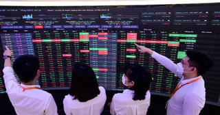 Nhiều triển vọng thúc đẩy ngành chứng khoán trong những tháng cuối năm 2023