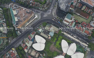 Cận cảnh cầu vượt chữ C độc nhất Hà Nội trước ngày thông xe