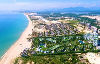 'Hơn 100 dự án khu du lịch lớn đắp chiếu để chờ luật'