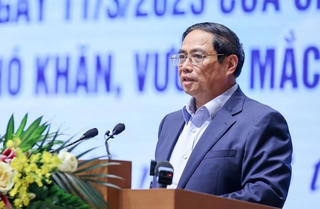 Thủ tướng: 'Thị trường bất động sản khó khăn ở đâu tháo gỡ ở đó'