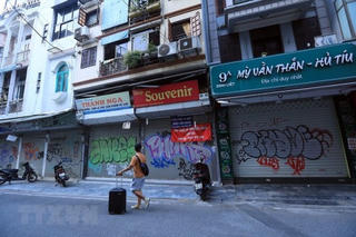 Bất động sản 24h: Mặt bằng kinh doanh vắng khách thuê do ảnh hưởng dịch COVID-19