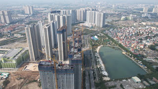 Các 'ông lớn' địa ốc vào cuộc đua doanh thu