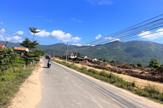 Tay to Hà Nội rục rịch trở lại Khánh Hòa, túi sẵn tiền tỷ ‘săn’ đất nền Vân Phong