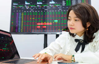 Agriseco: VN-Index sẽ 'điều chỉnh lành mạnh' rồi tiếp tục tăng, hướng đến vùng 1.130 điểm