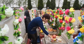 Đất nghĩa trang đắt gấp đôi giá nhà ở, bất động sản 'cõi âm' chưa bao giờ hết 'sốt'