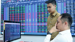 Liều bắt đáy bộ đôi Tiên Phong TPB - ORS: Nhà đầu tư lo 'ngay ngáy'