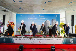 Grand Marina, Saigon cất nóc tòa Sea với hàng loạt khu căn hộ hàng hiệu