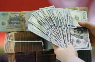 Cuối năm 2023: Lãi suất thấp kỷ lục, tỷ giá USD/VND chịu thêm nhiều áp lực