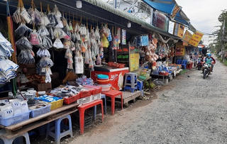 Vĩnh Long: Doanh nghiệp “hô biến” chợ cá thành ki-ốt cho thuê