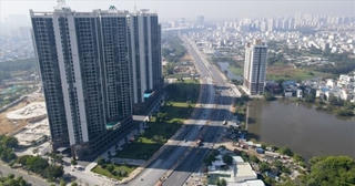 Tuyến đại lộ 100 triệu USD tại thành phố đông dân nhất Việt Nam: Từng được nâng lên 10 làn xe, chuẩn bị có thêm hầm chui hơn 800 tỷ