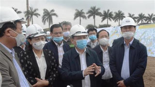 Làm cao tốc Bắc Nam: Ưu tiên xử lý nền đất yếu