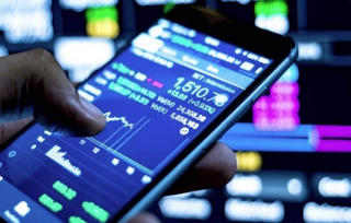 Nhà đầu tư cần lưu ý về dịch vụ chứng khoán trên không gian mạng chưa được cấp phép