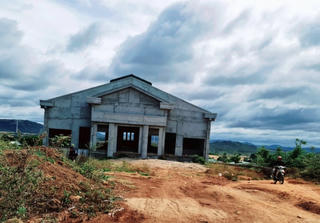 Gia Lai: Chợ xây mãi không xong tiểu thương gửi đơn cầu cứu