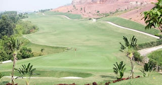 Tỉnh nằm cách trung tâm Hà Nội 50km tiếp tục 'tìm chủ' dự án khu đô thị sân golf gần 6.400 tỷ đồng