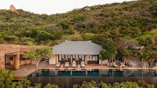 Biệt thự nghỉ dưỡng xa xỉ nhất Việt Nam: Ở 3 đêm hết 1 tỷ đồng