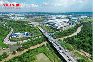 FDI 9 tháng chảy mạnh vào địa ốc, cơ hội cho bất động sản công nghiệp