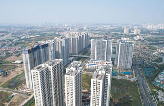 Thị trường chung cư: Cao cấp áp đảo, bình dân 'tuyệt chủng'