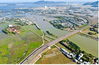 Bình Định đấu giá hơn 2.600 lô đất trong năm 2023