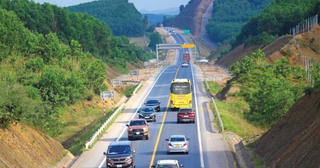 Tập đoàn Sơn Hải 'tham vọng' xây dựng tuyến đường bộ ngắn nhất kết nối Khánh Hòa và Lâm Đồng