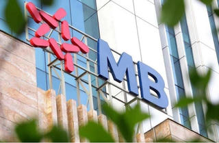 Cổ phiếu khuyến nghị hôm nay (31/10): FPT, MBB và BMP
