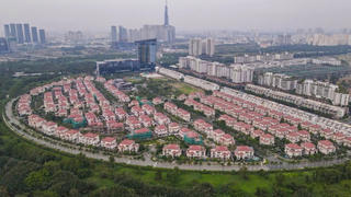 ‘Đất đai như tấm chăn hẹp, người này được đắp thì người khác sẽ lạnh’