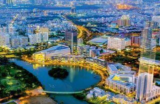 Doanh nghiệp bất động sản xoay xở trong thế khó
