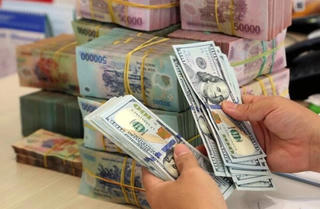 Tỷ giá tăng mạnh: Không chỉ là cơn sóng theo mùa?