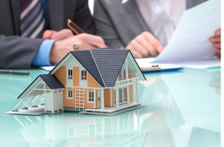 Tiền dư, lãi suất hạ: Ngân hàng chiều khách, mời gọi vay mua nhà