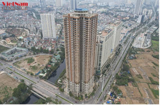 Dự án QMS Top Tower: Cất nóc gần 3 năm, vẫn chưa hẹn ngày 'về đích'