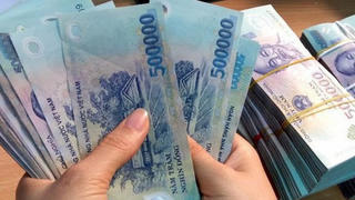 Hàng không lãi lớn, lãnh đạo các DN top đầu nhận lương thế nào?