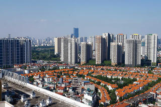 Thực hư ‘sóng ngầm’ bán ‘cắt lỗ’ bất động sản