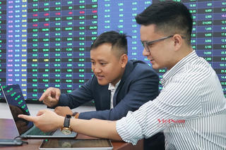 Cổ phiếu ngân hàng phát tín hiệu, kỳ vọng dần dâng lên