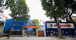 Khó khăn bủa vây, ông chủ hãng rượu Vodka Hà Nội tiếp tục 'chìm ngập' trong thua lỗ