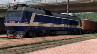 Khai trương tàu container liên vận quốc tế, giá container có giảm?