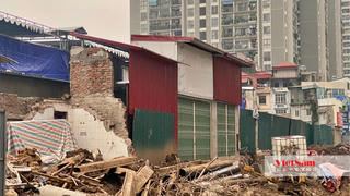 Nhà siêu mỏng siêu méo giữa phố Thủ đô: Lỗi tại quy hoạch hay thực thi?